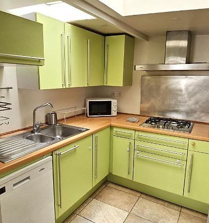 Aux Clefs Des Sacres - Le Barbatre Apartment แร็งส์ ภายนอก รูปภาพ