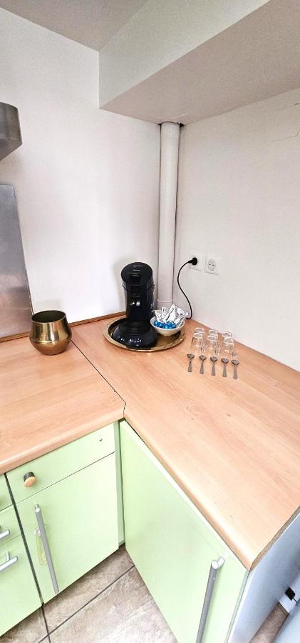 Aux Clefs Des Sacres - Le Barbatre Apartment แร็งส์ ภายนอก รูปภาพ